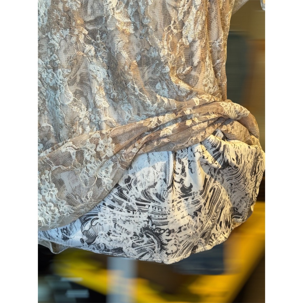 Brittany Black Floral Lace Overlay Top White Gray Multi Color Sheer Sleeve XL - Picture 3 of 6